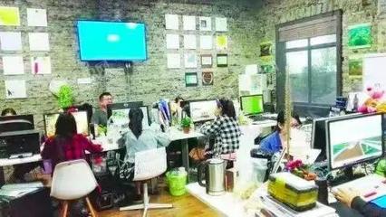 數(shù)字賦能新商業(yè) 金華第三條夜市點亮文化創(chuàng)意軟件新體驗